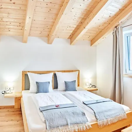 公寓 Alpenlandhaus Alte Schule 莱尔莫斯