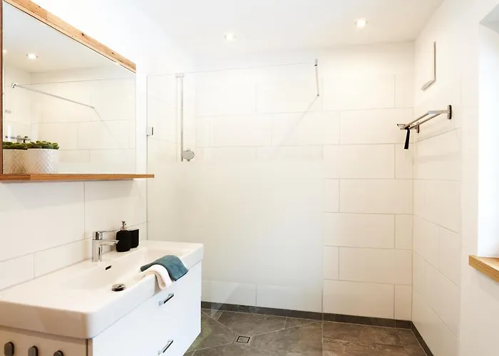 Alpenlandhaus Alte Schule * Lermoos