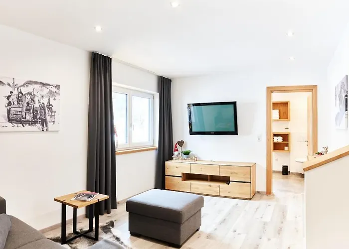 Alpenlandhaus Alte Schule Lermoos