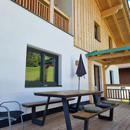 Lägenhet Alpenlandhaus Alte Schule